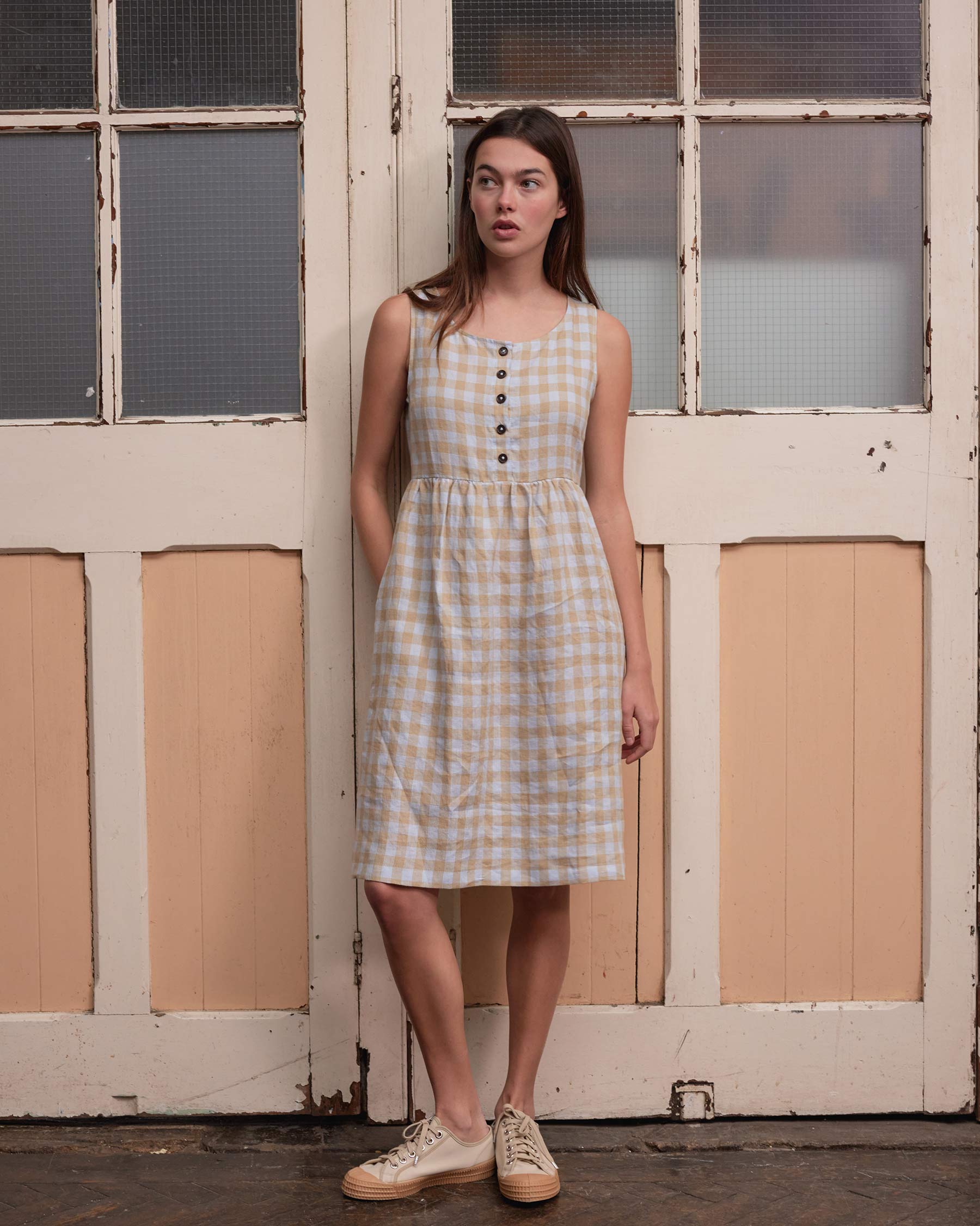 No.24 Sleeveless, button up Linen Dress in St. Agnes Check