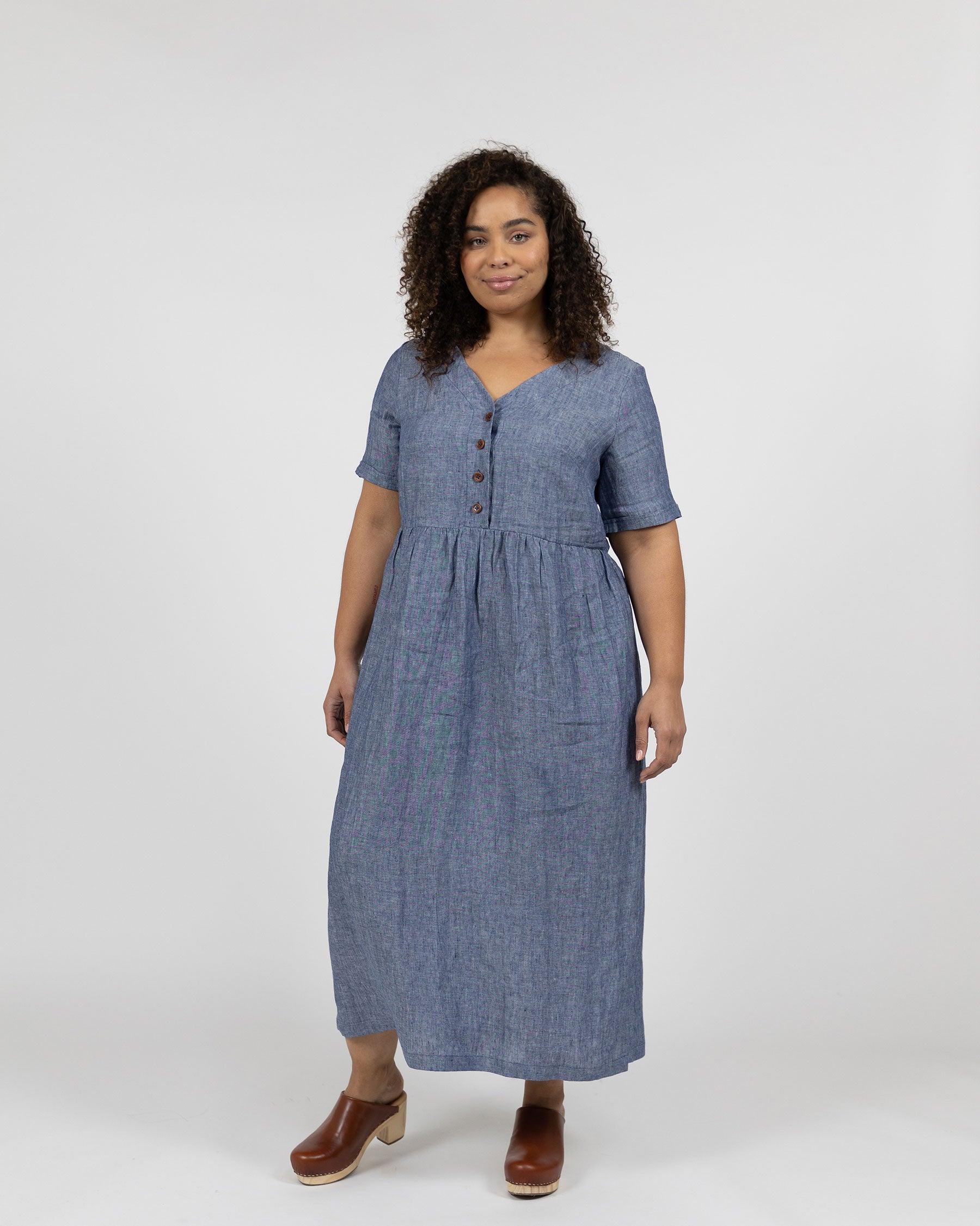 Collared Linen Dress in Oxford Chambray