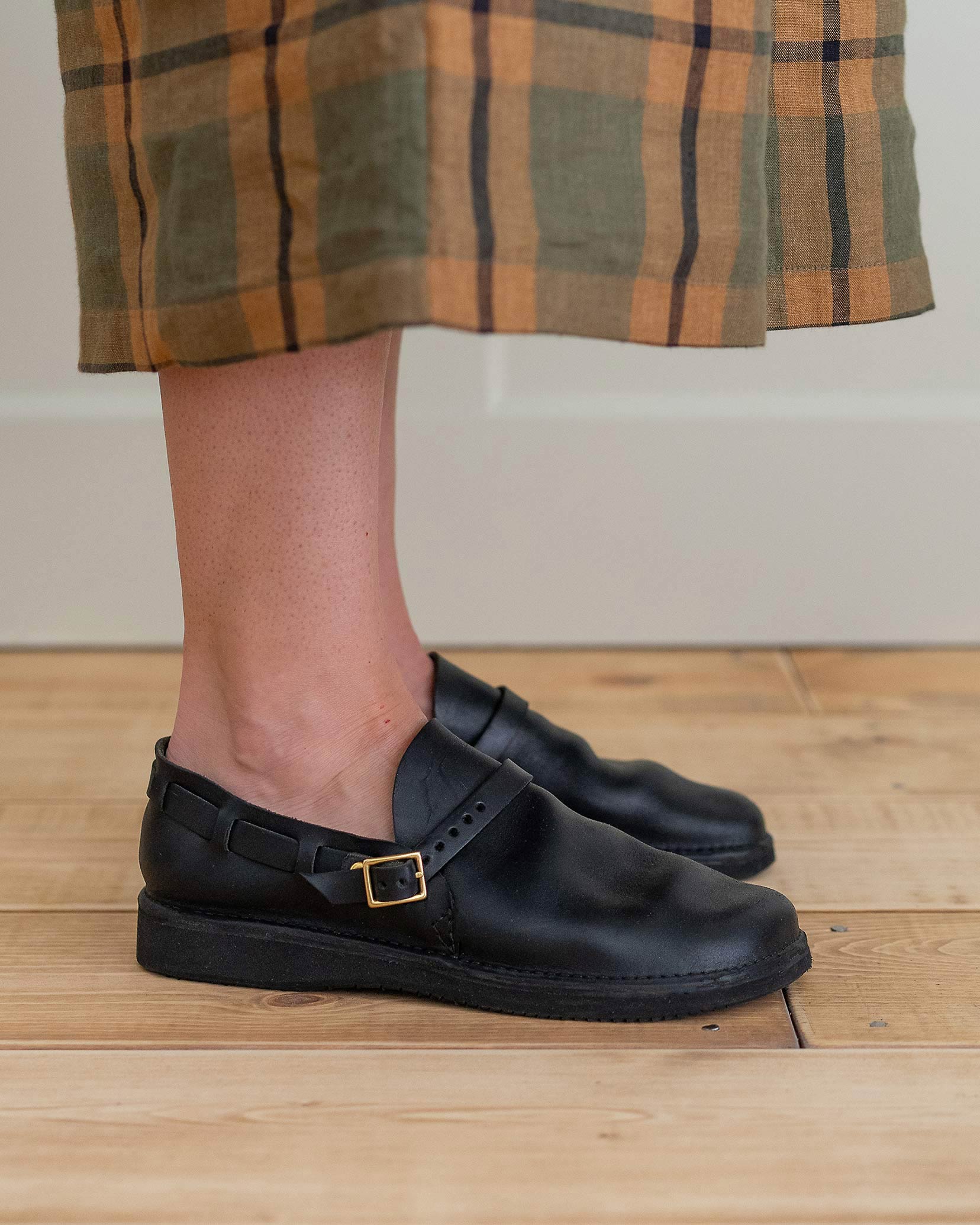 Middle English Black Leather Shoe | Pyne & Smith Clothiers