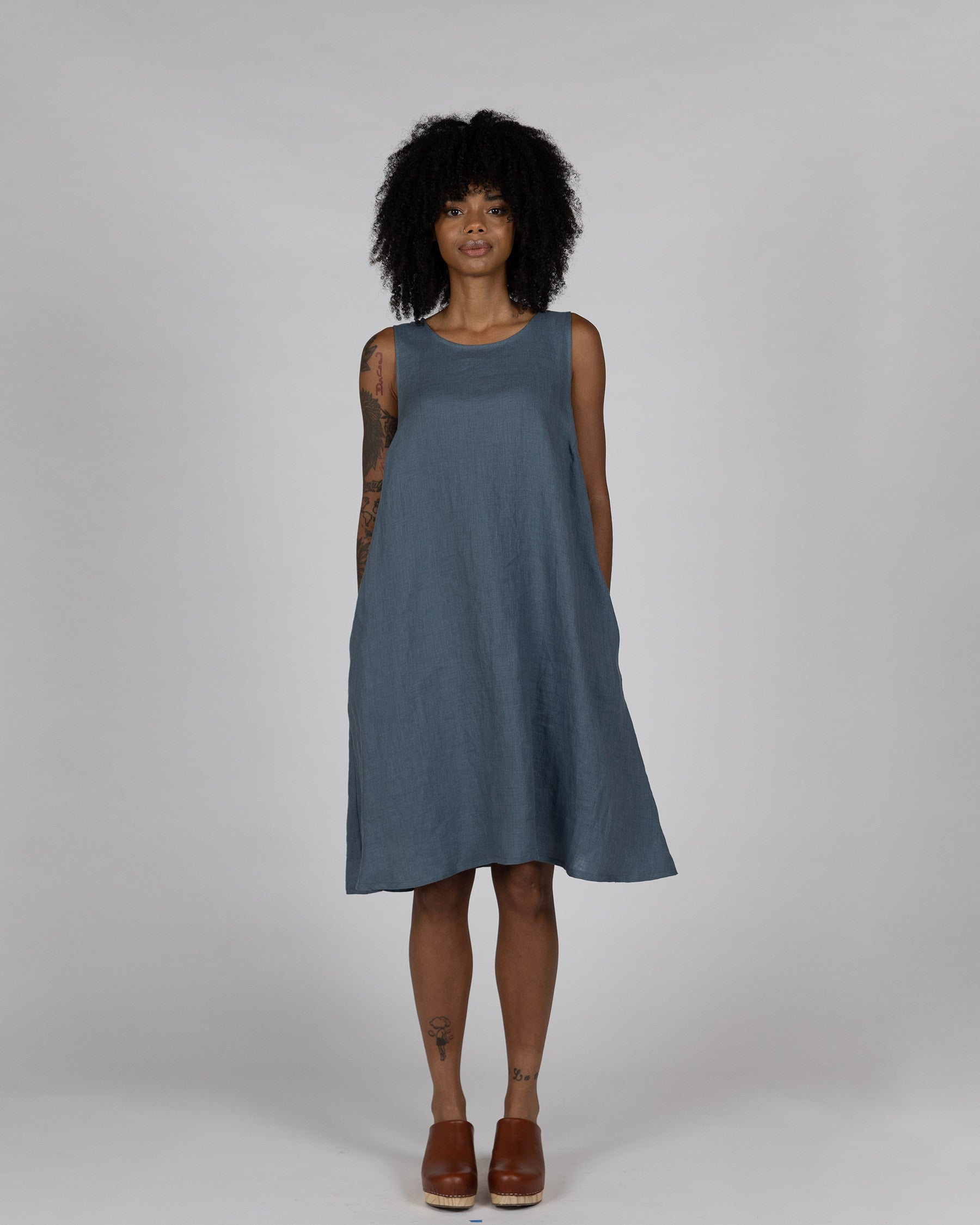 Timeless Linen Dresses with Pockets