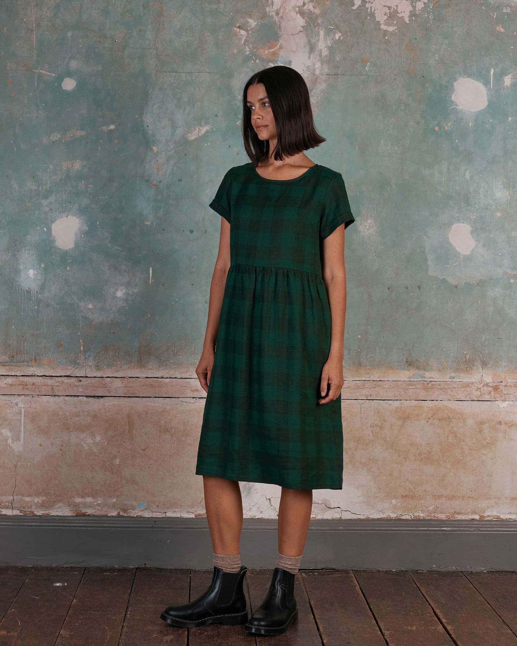 No.15 Linen Day Dress in Woodland Green