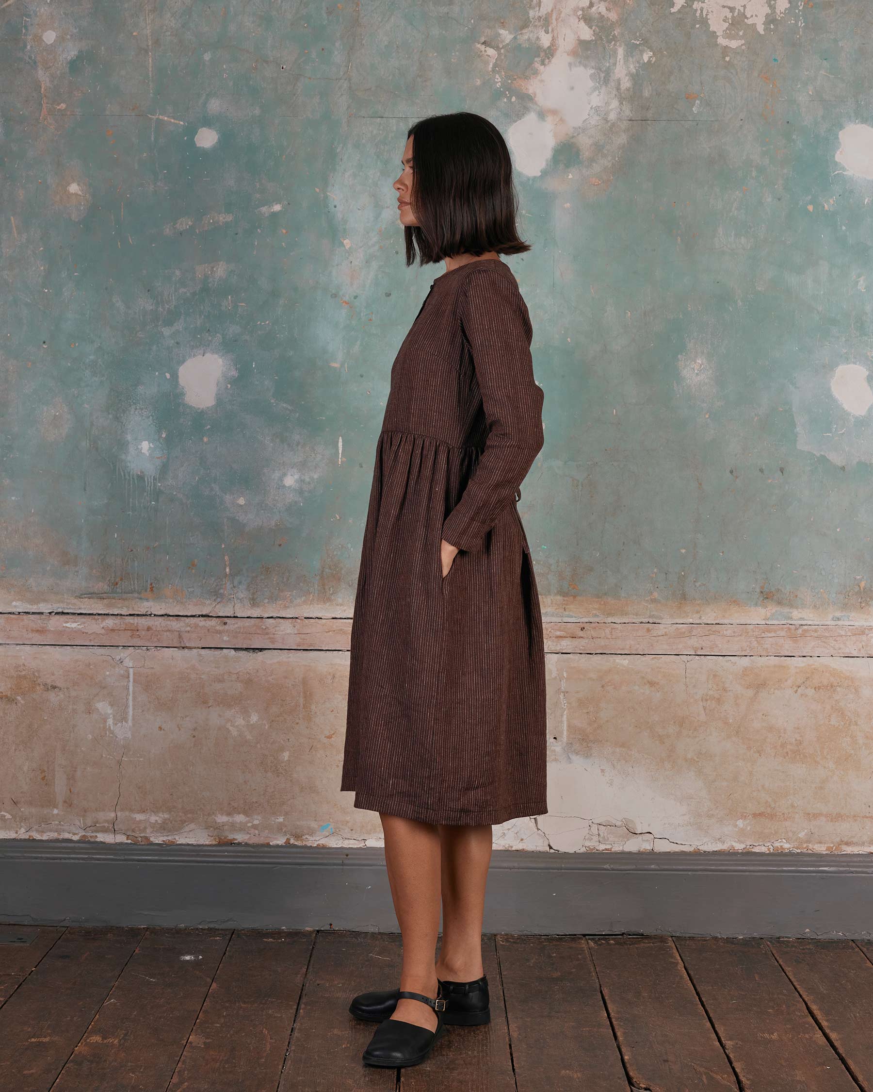 No.18 Long Sleeve, Midi Linen Dress in Turkish Coffee Stripe