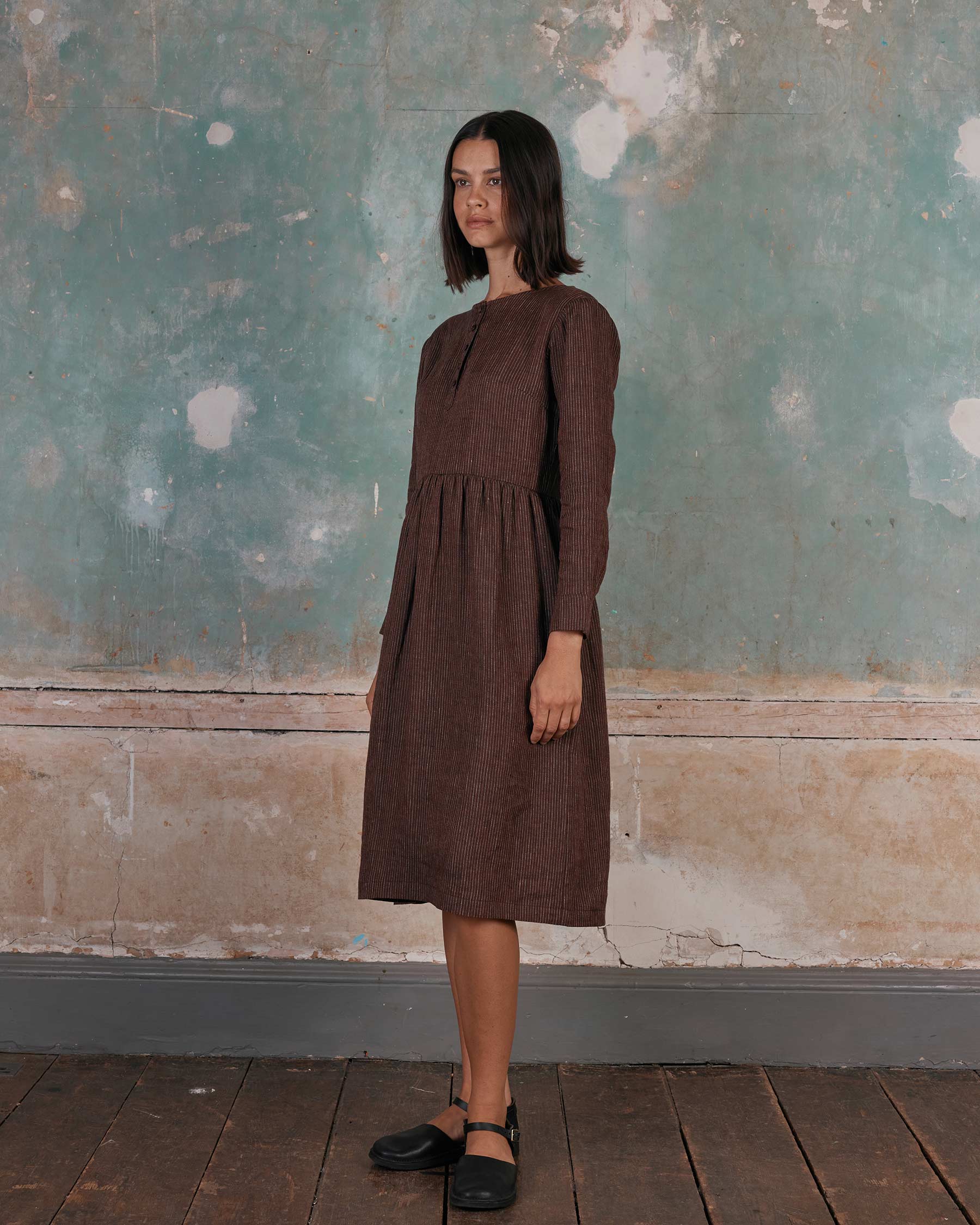 No.18 Long Sleeve, Midi Linen Dress in Turkish Coffee Stripe