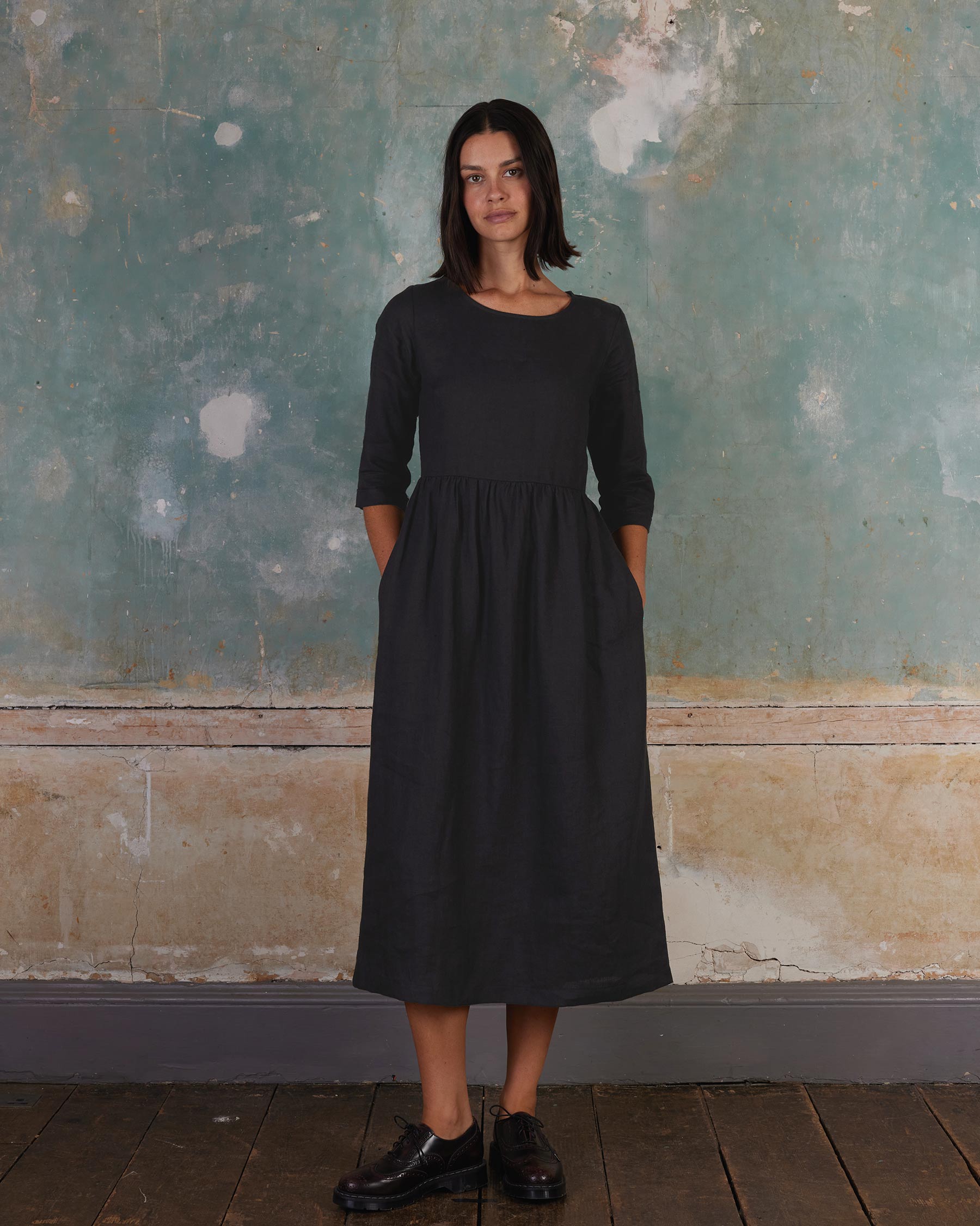 No.41 Full Length Linen Day Dress in Solid Black