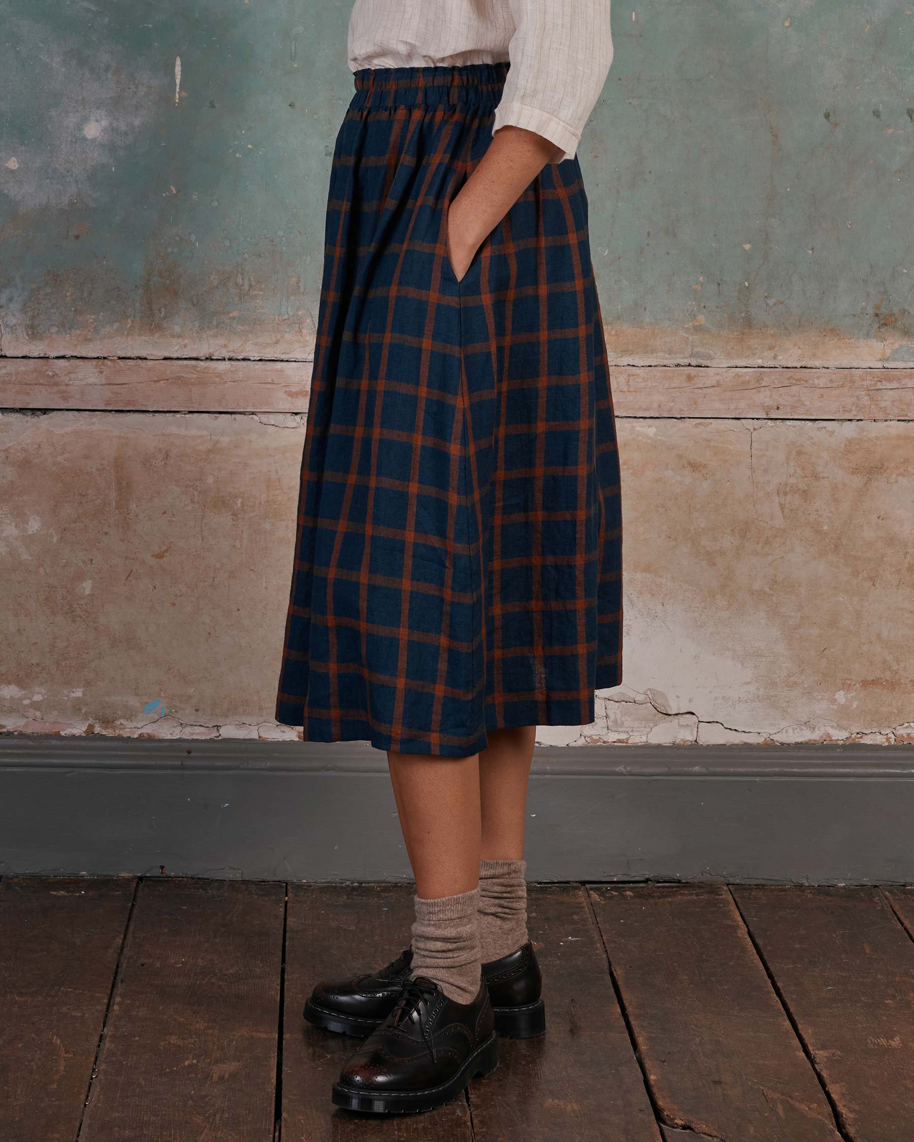 Linen Skirt No.11 in Montague Windowpane